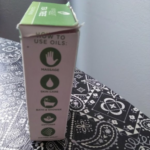 100% Pure Essential Oil - Picture 3 of 4